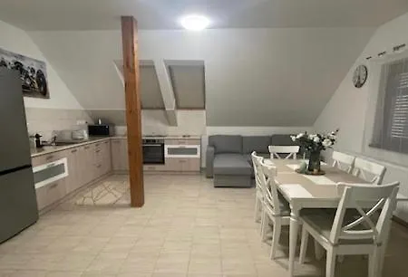 Apartament Taverna 2 Monor